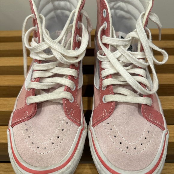 Aritzia x Vans Sk8-Hi - Picture 4 of 5